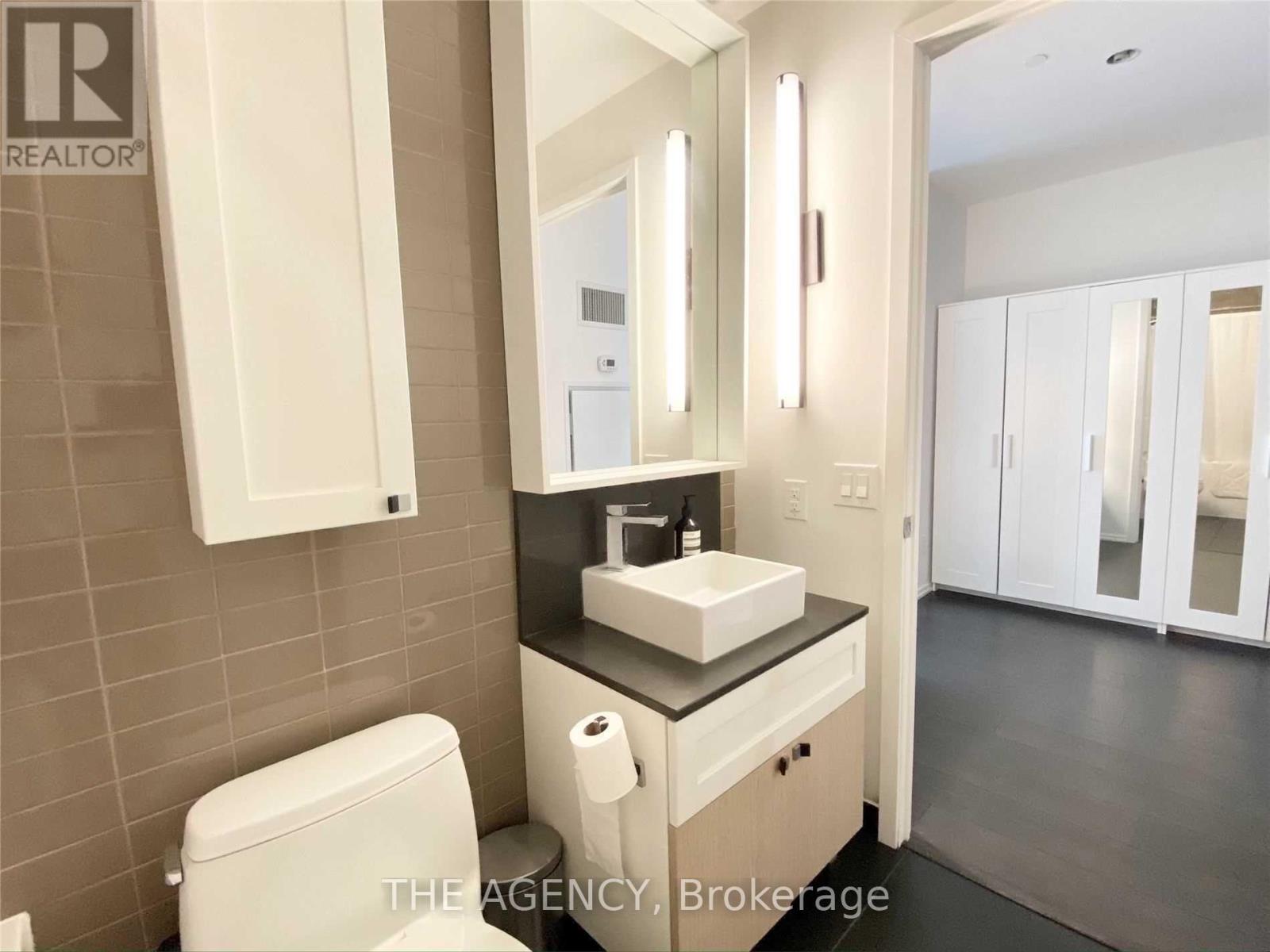 718 - 783 Bathurst Street, Toronto, Ontario  M5S 1Z5 - Photo 14 - C13068414