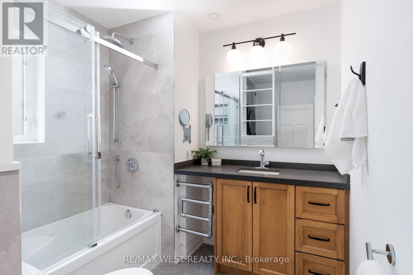 311 St Clair Avenue E, Toronto, Ontario  M4T 1P3 - Photo 29 - C13068422