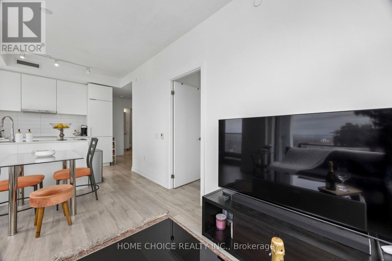 N2009 - 7 Golden Lion Heights, Toronto, Ontario  M2M 0C1 - Photo 13 - C13068468