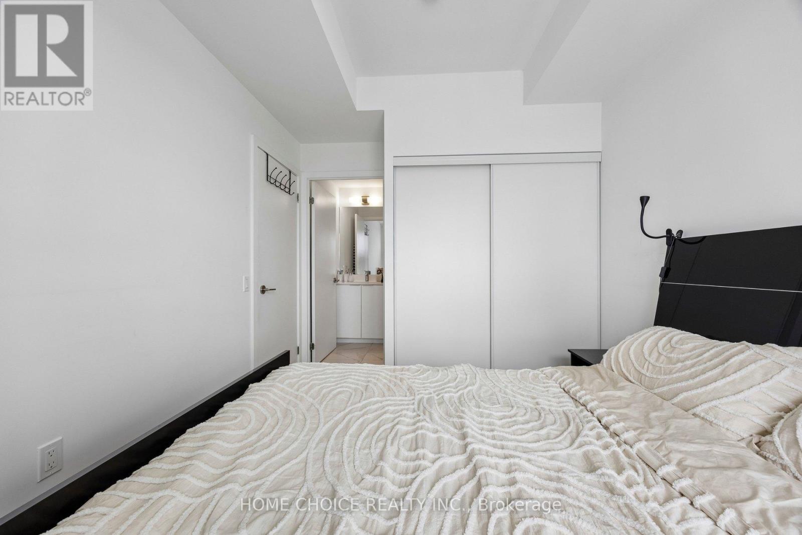 N2009 - 7 Golden Lion Heights, Toronto, Ontario  M2M 0C1 - Photo 22 - C13068468