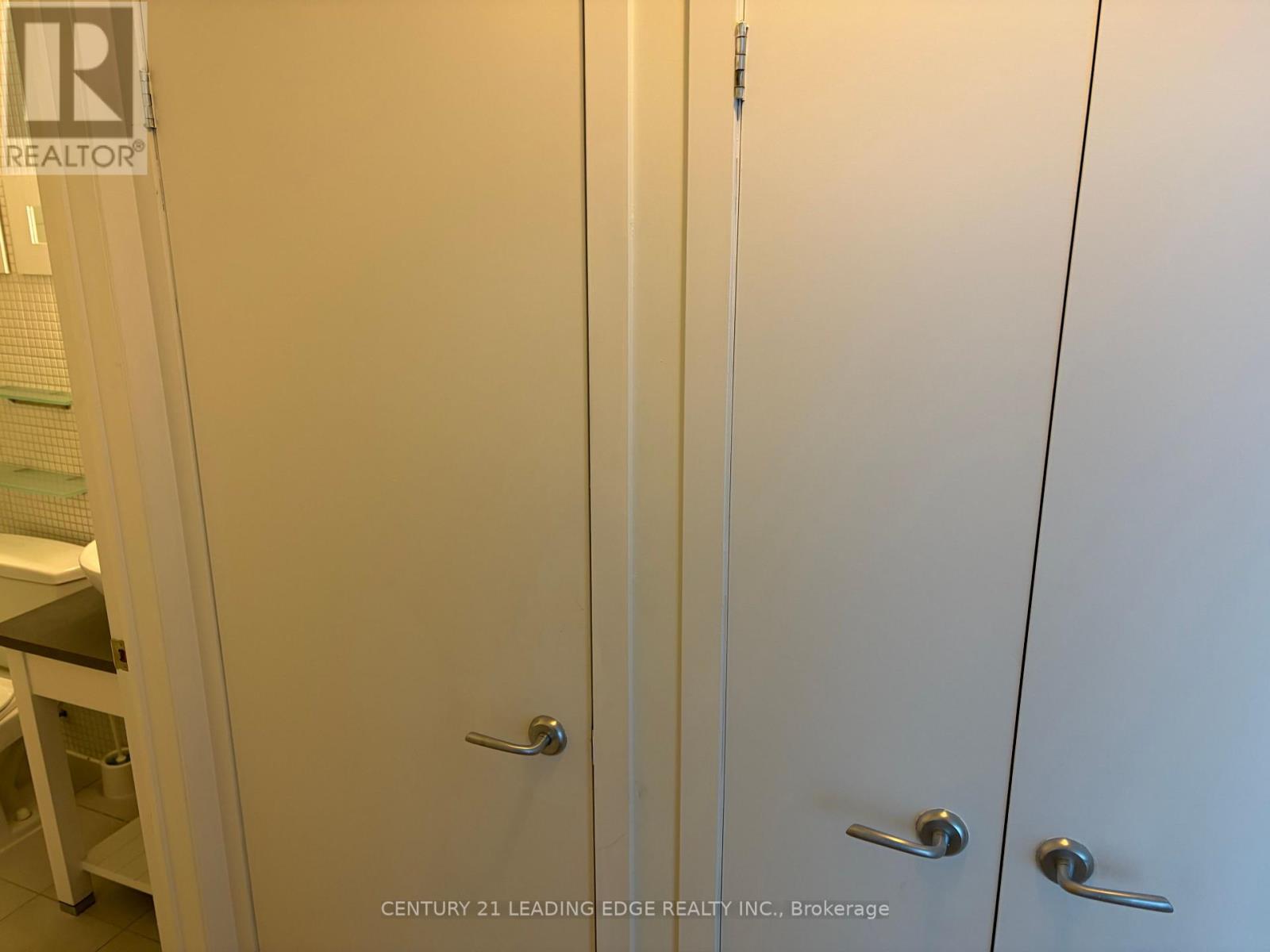 1103 - 8 Colborne Street, Toronto, Ontario  M5E 1E1 - Photo 19 - C13068512