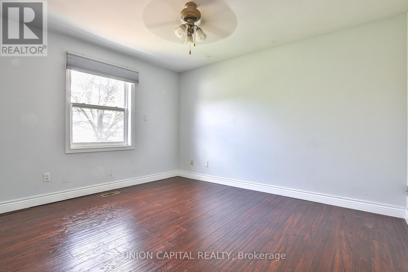 8 Mallingham Court, Toronto, Ontario  M2N 6G4 - Photo 30 - C13068568
