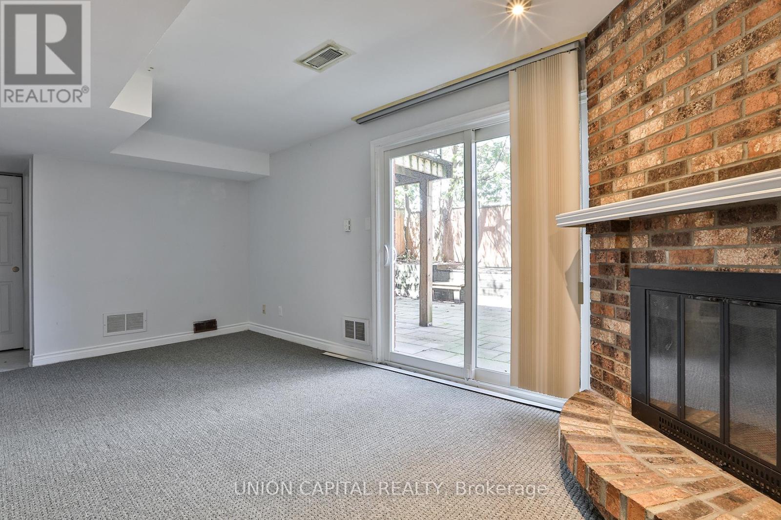 8 Mallingham Court, Toronto, Ontario  M2N 6G4 - Photo 36 - C13068568