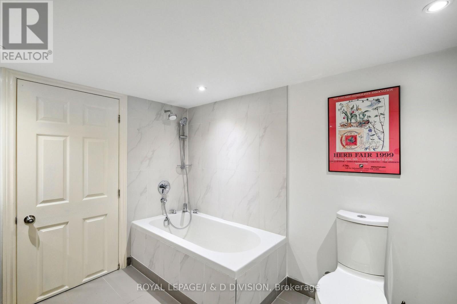 88 Asquith Avenue, Toronto, Ontario  M4W 1J8 - Photo 32 - C13068670