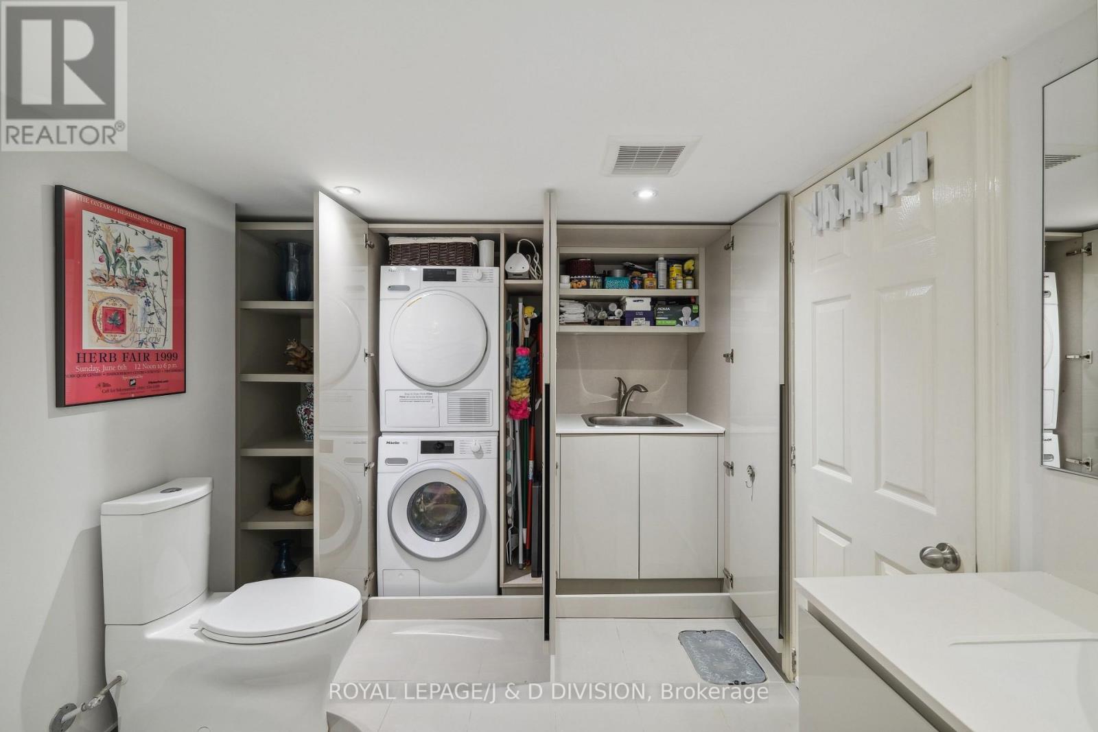 88 Asquith Avenue, Toronto, Ontario  M4W 1J8 - Photo 33 - C13068670