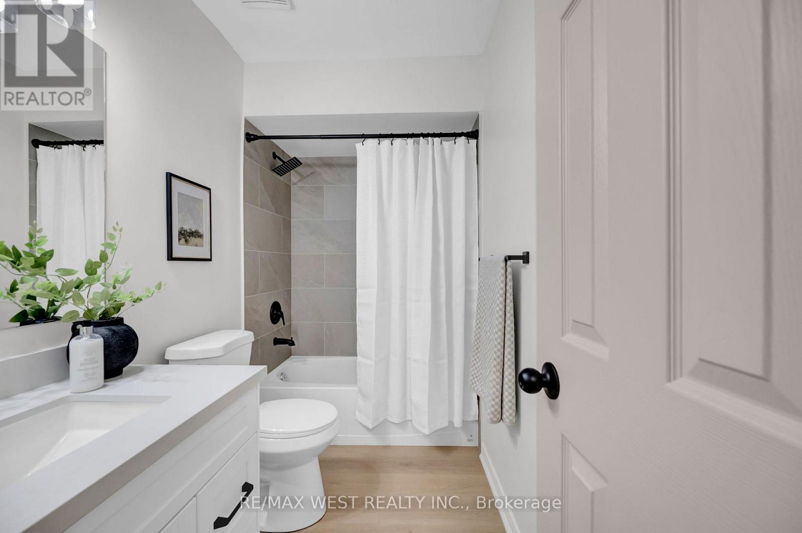 27 - 905 Bayly Street, Pickering, Ontario  L1W 3Y9 - Photo 23 - E13068534
