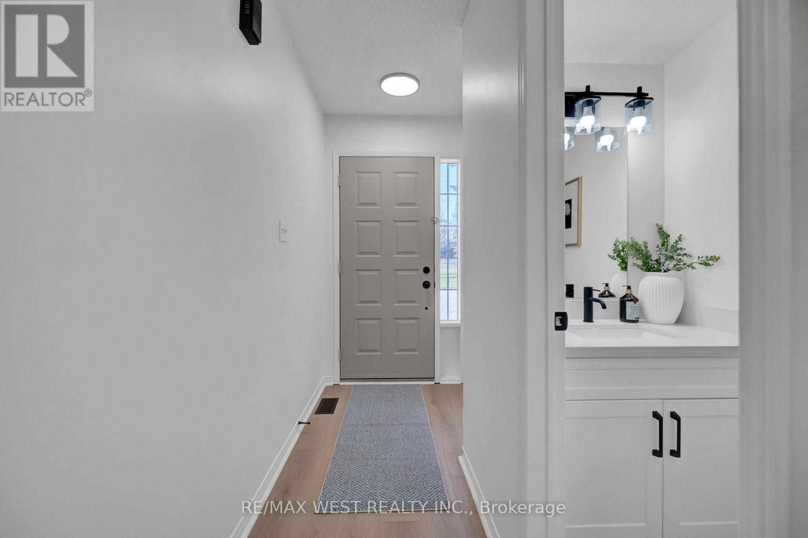 27 - 905 Bayly Street, Pickering, Ontario  L1W 3Y9 - Photo 3 - E13068534