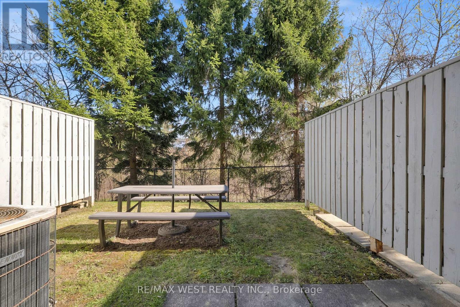 27 - 905 Bayly Street, Pickering, Ontario  L1W 3Y9 - Photo 31 - E13068534