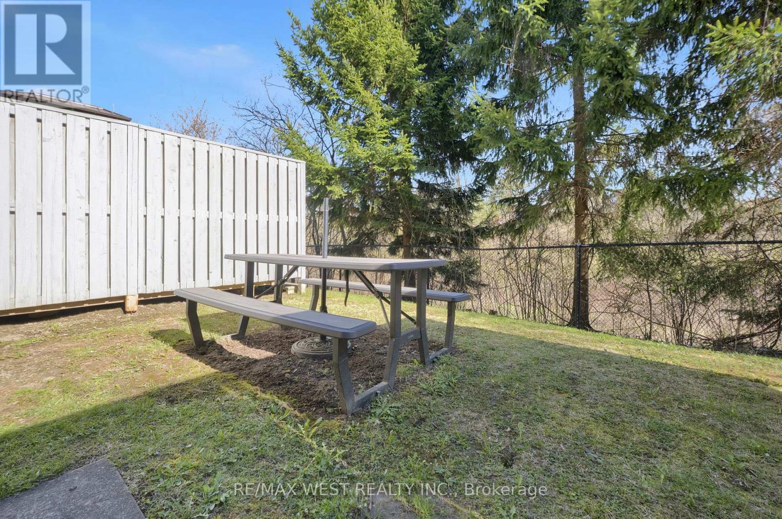 27 - 905 Bayly Street, Pickering, Ontario  L1W 3Y9 - Photo 32 - E13068534