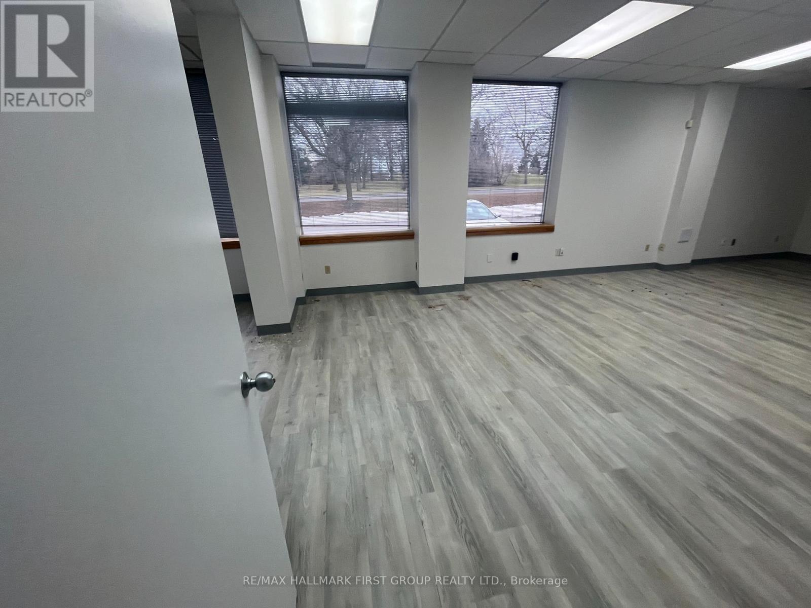 3 - 900 Mckay Road, Pickering, Ontario  L1W 3X8 - Photo 7 - E13068574