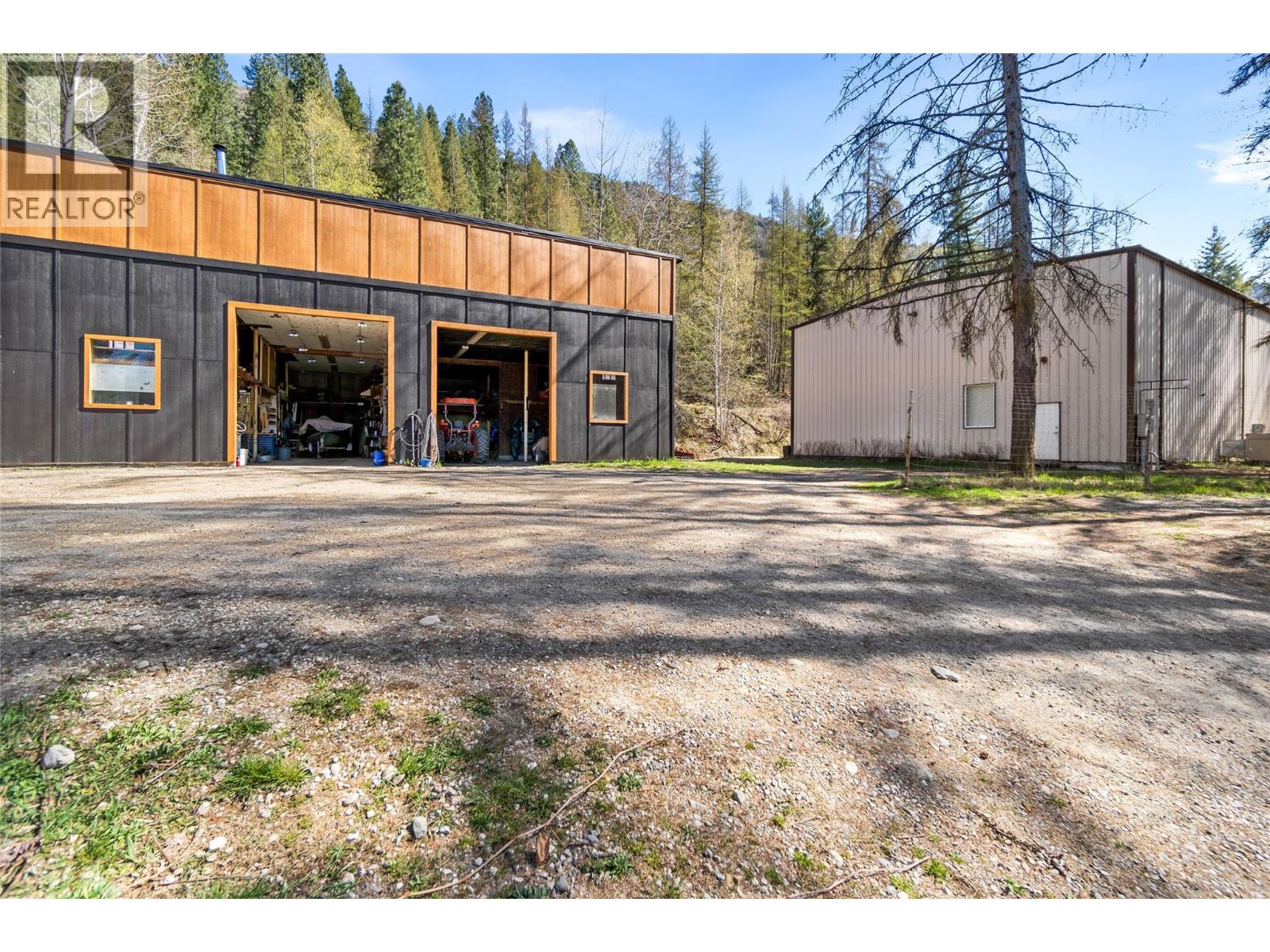 392 Columbia Gardens Road, Trail, British Columbia  V1R 4W6 - Photo 31 - 10384477