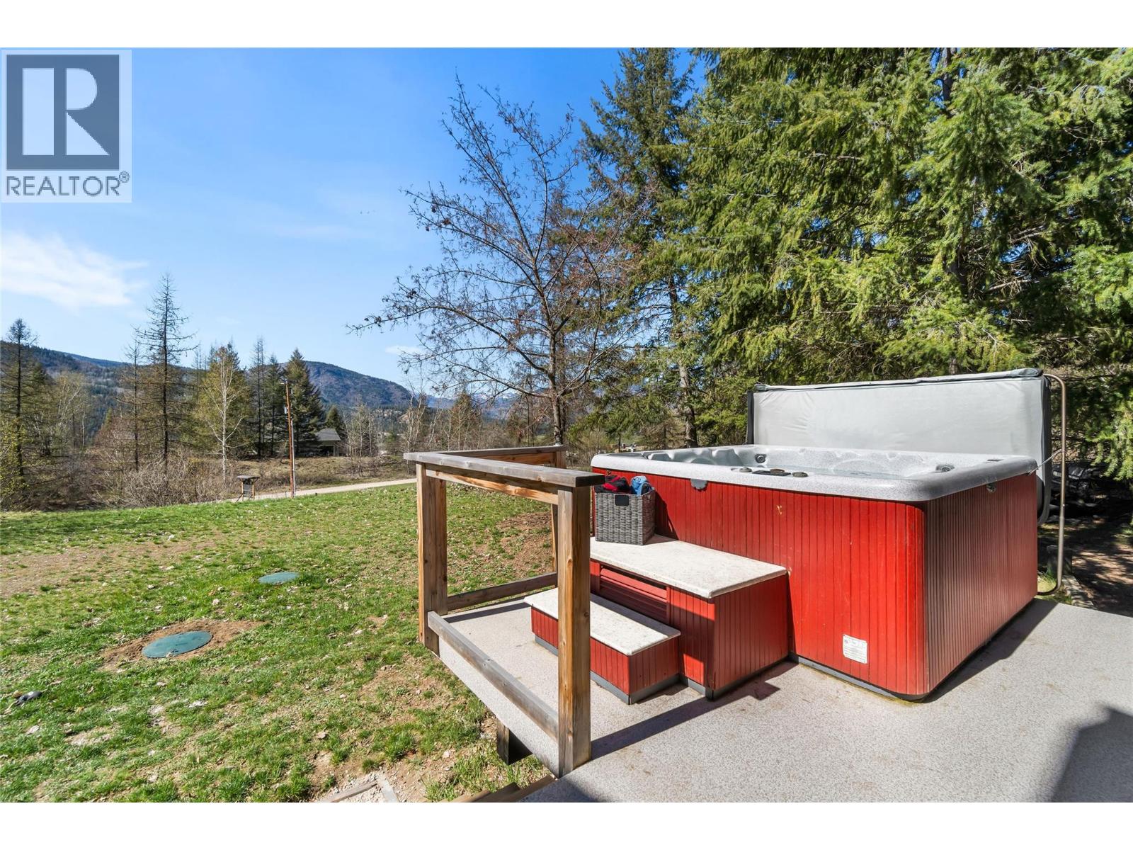 392 Columbia Gardens Road, Trail, British Columbia  V1R 4W6 - Photo 19 - 10384477