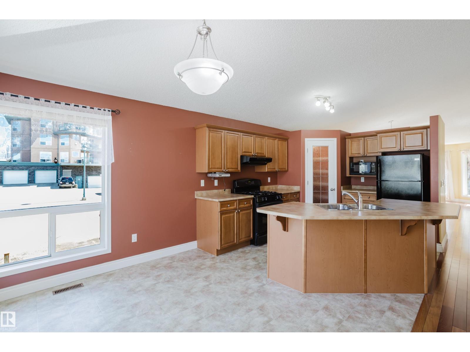 #9 102 Bridgeport Cx, Leduc, Alberta  T9E 8K8 - Photo 11 - E4485140