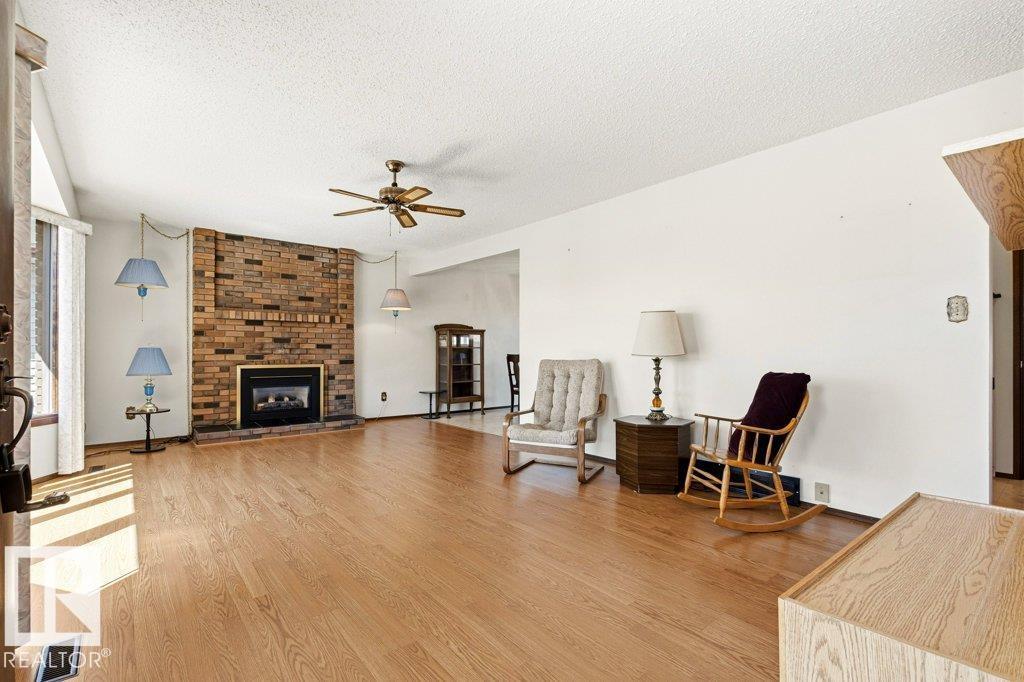 35 Oatway Dr, Stony Plain, Alberta  T7Z 1G5 - Photo 3 - E4485142