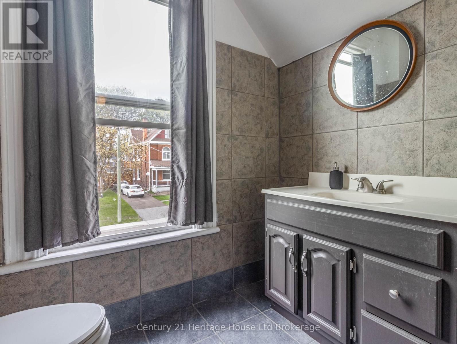 552 Hatch Street, Woodstock, Ontario  N4S 1N6 - Photo 17 - X13065580