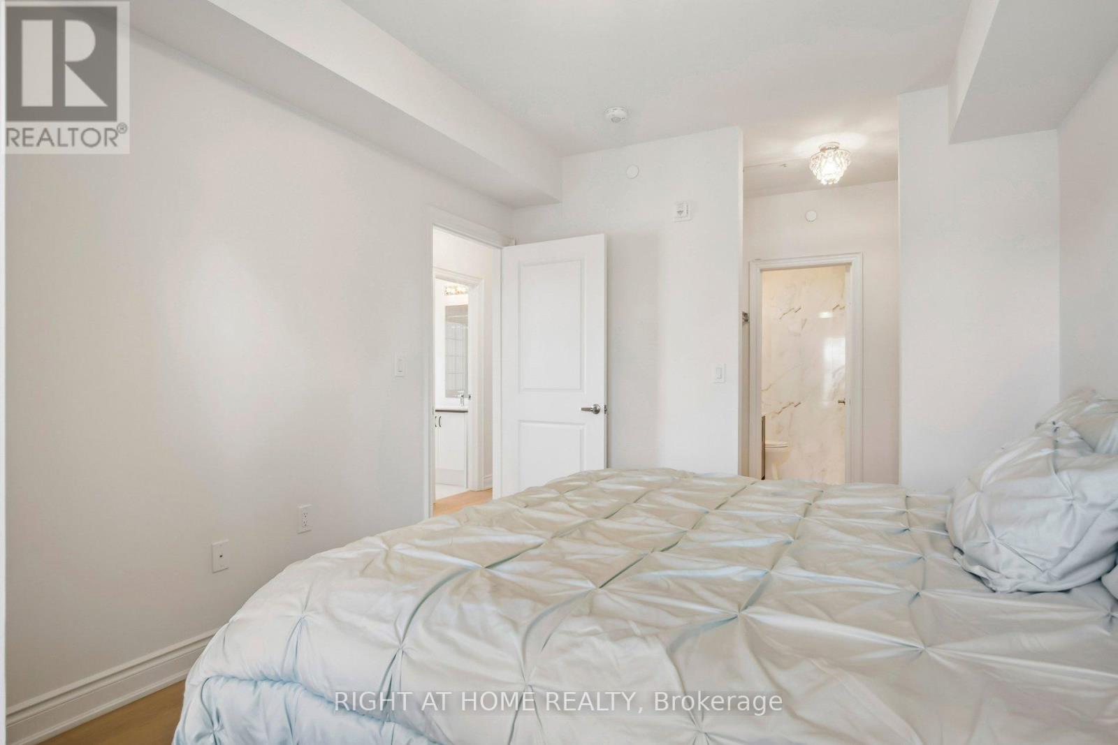 406 - 110 Grew Boulevard, Georgina, Ontario  L0E 1L0 - Photo 12 - N13068322