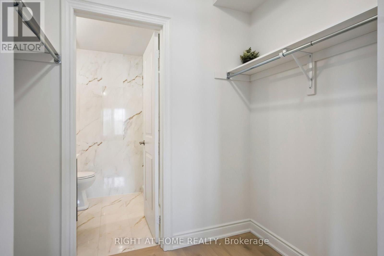 406 - 110 Grew Boulevard, Georgina, Ontario  L0E 1L0 - Photo 13 - N13068322