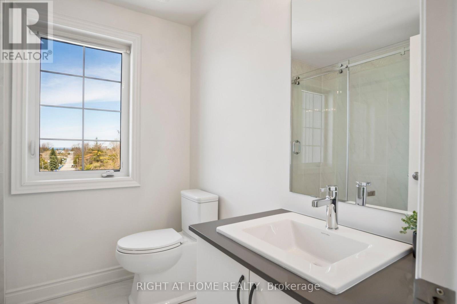 406 - 110 Grew Boulevard, Georgina, Ontario  L0E 1L0 - Photo 18 - N13068322