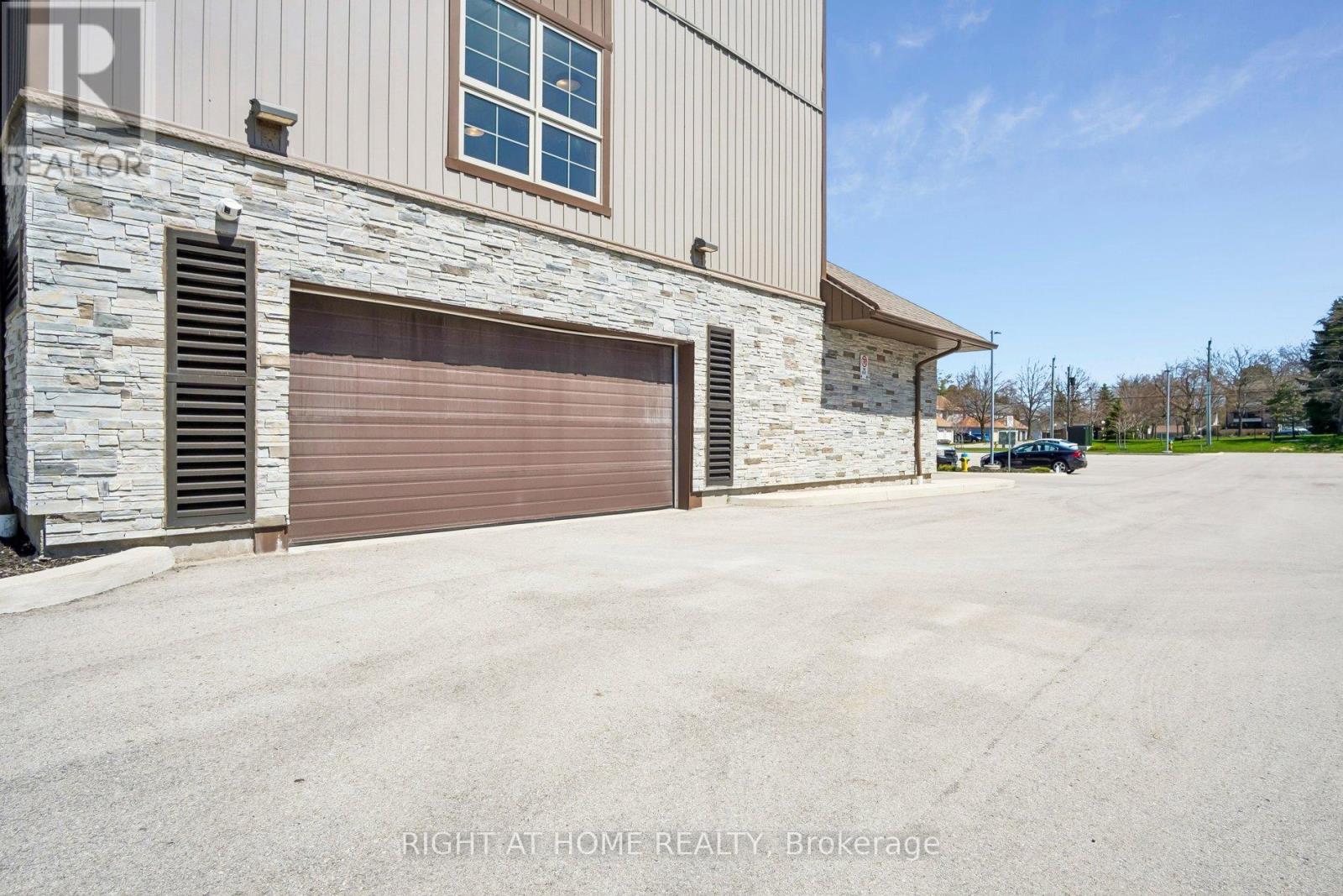 406 - 110 Grew Boulevard, Georgina, Ontario  L0E 1L0 - Photo 22 - N13068322