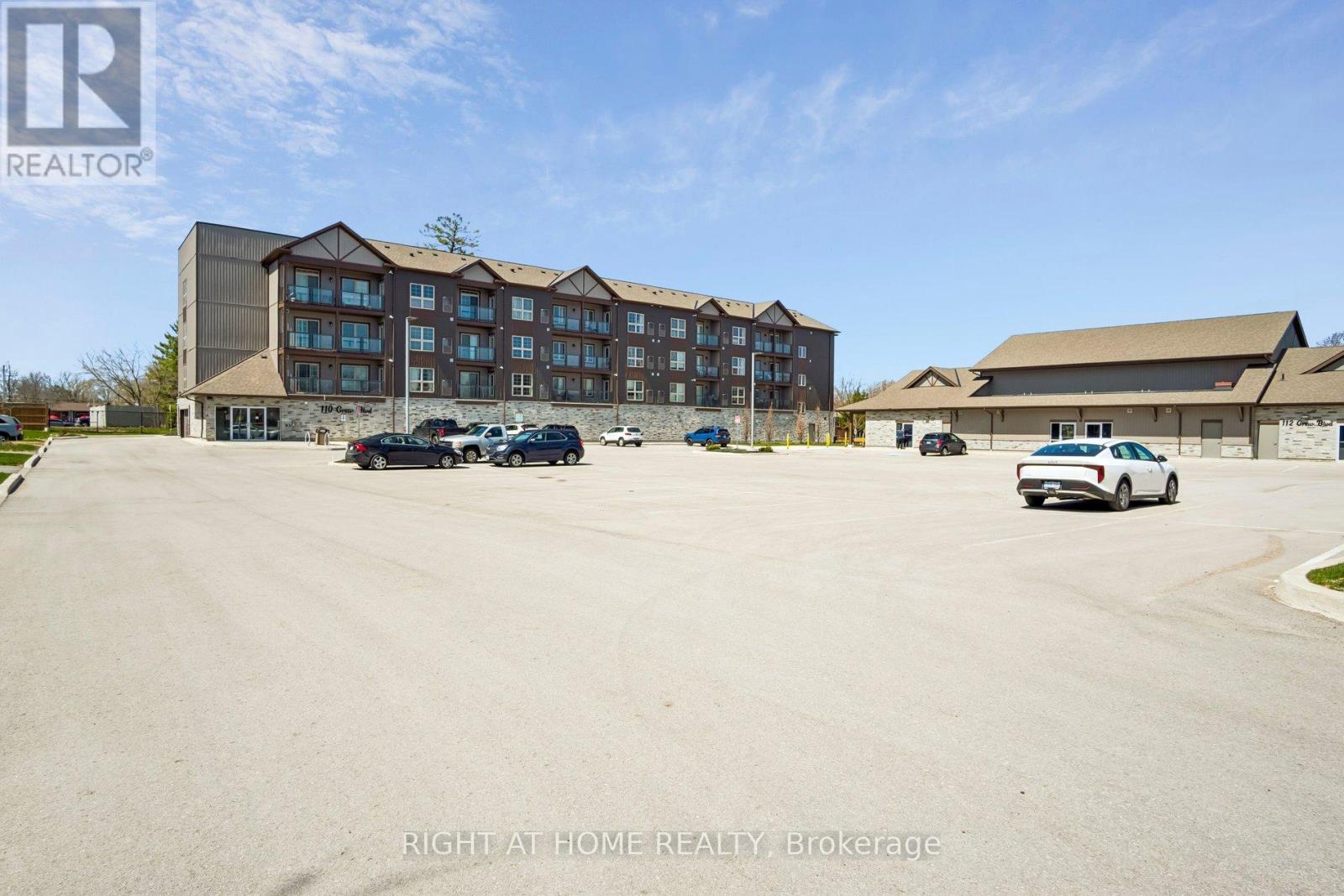 406 - 110 Grew Boulevard, Georgina, Ontario  L0E 1L0 - Photo 23 - N13068322