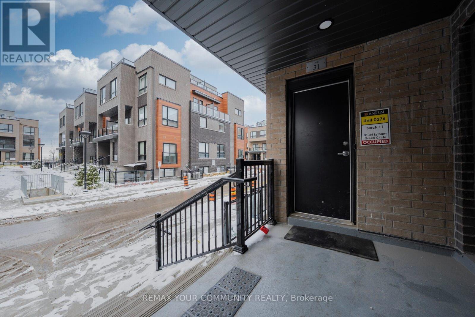 31 - 24 Lytham Green Circle, Newmarket, Ontario  L3Y 0H4 - Photo 13 - N13068660
