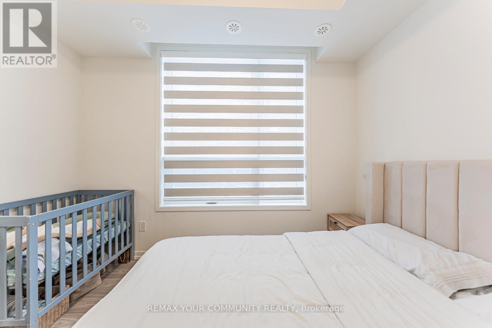 31 - 24 Lytham Green Circle, Newmarket, Ontario  L3Y 0H4 - Photo 47 - N13068660