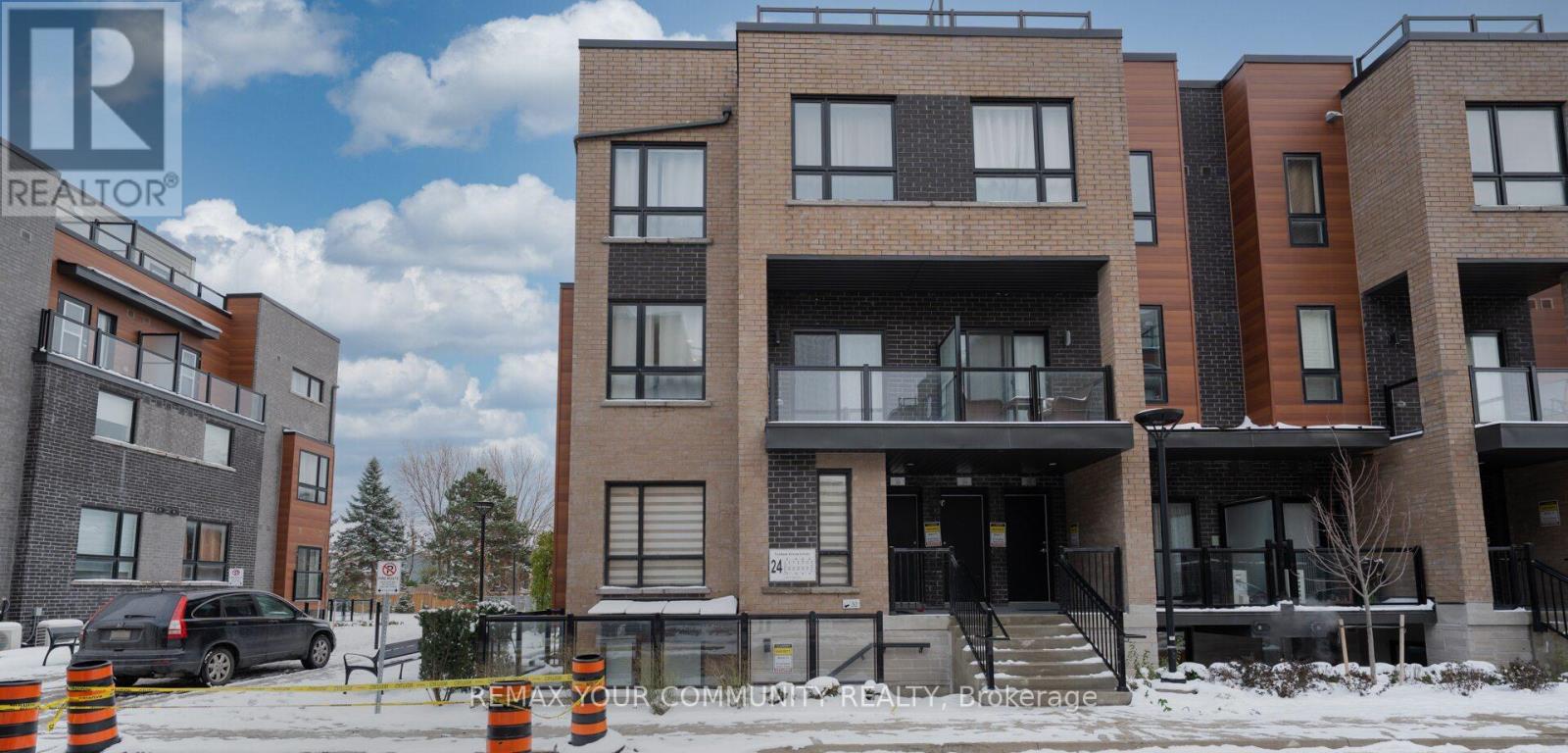 31 - 24 Lytham Green Circle, Newmarket, Ontario  L3Y 0H4 - Photo 9 - N13068660