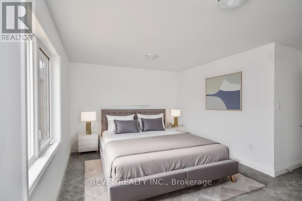 44 Barnyard Trail, Barrie, Ontario  L9J 0C2 - Photo 17 - S13068434