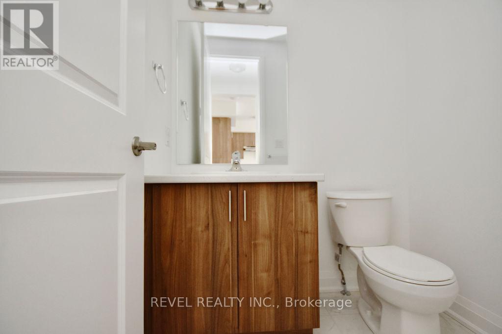 26 Lally Terrace, Barrie, Ontario  L9J 0C2 - Photo 11 - S13068450