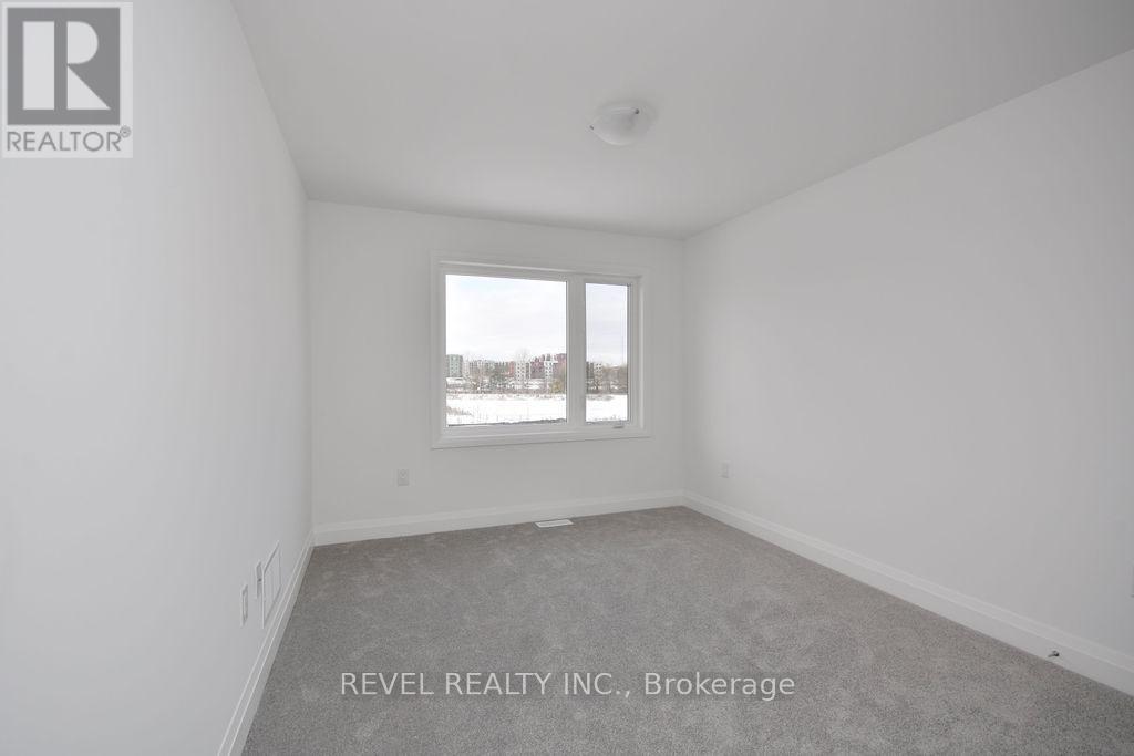 26 Lally Terrace, Barrie, Ontario  L9J 0C2 - Photo 25 - S13068450