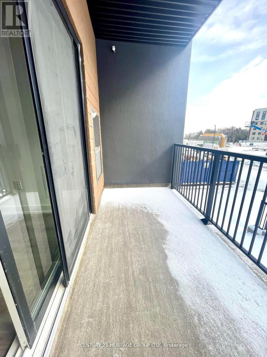 113 - 4 Spice Way, Barrie, Ontario  L9J 0M2 - Photo 11 - S13068474