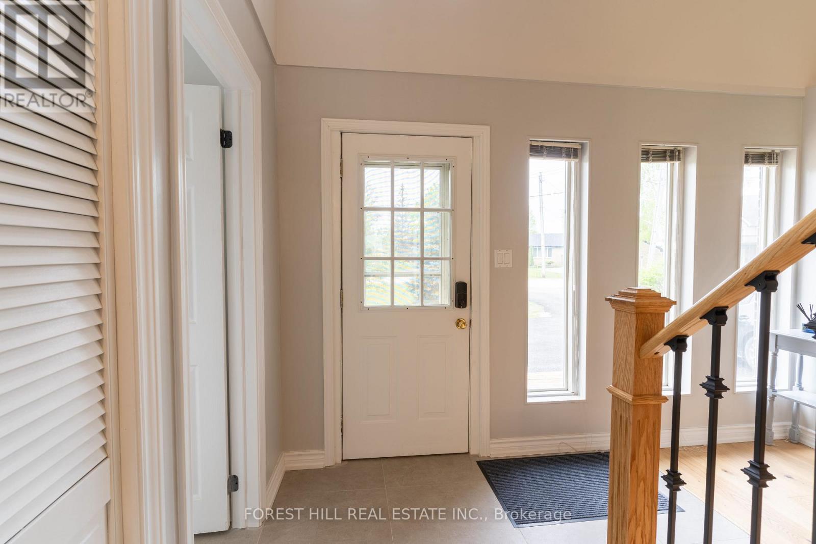 35 Turtle Path, Ramara (Brechin), Ontario  L0K 1B0 - Photo 2 - S13068584