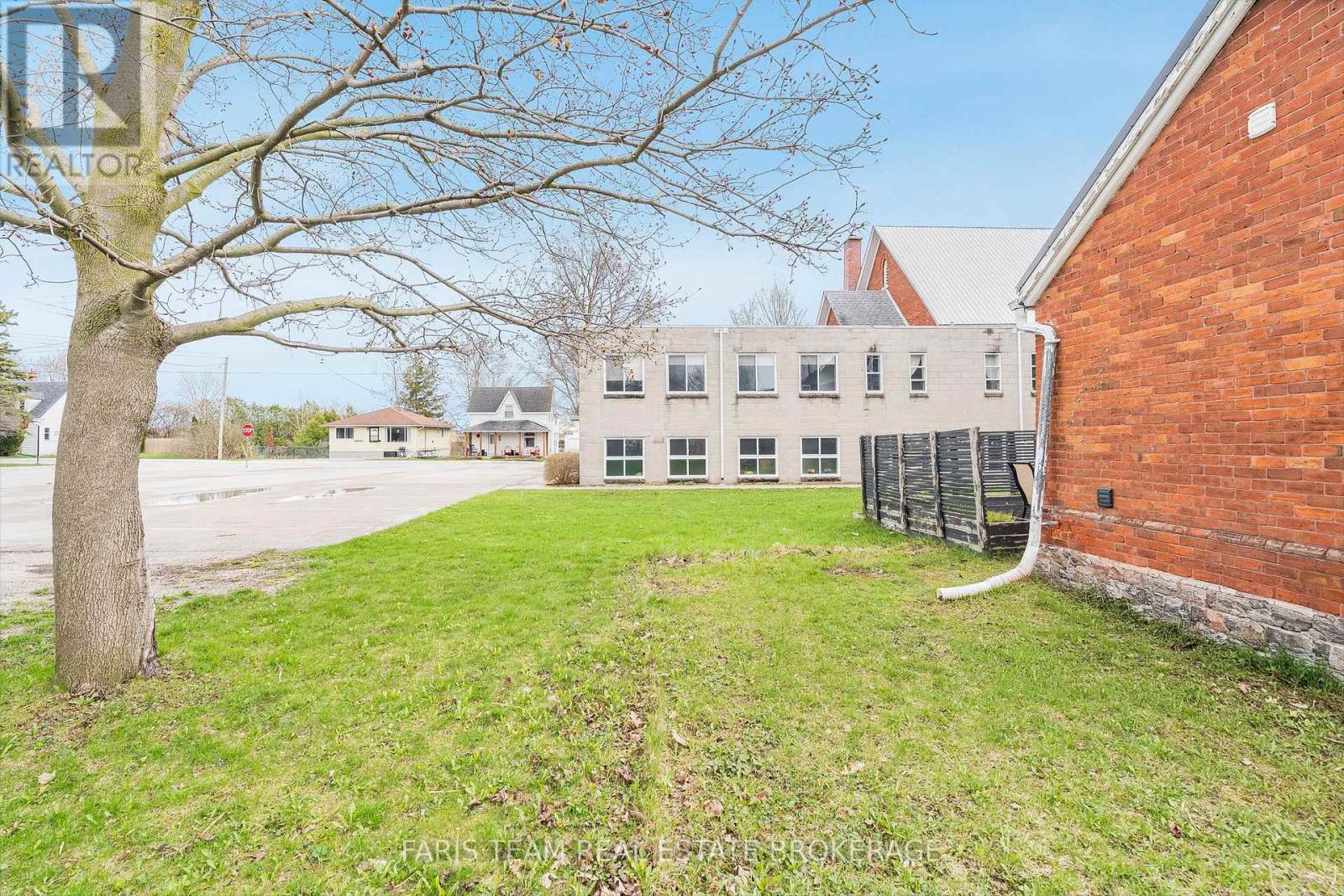 23 Yonge Street S, Springwater (Elmvale), Ontario  L0L 1P0 - Photo 29 - S13068678