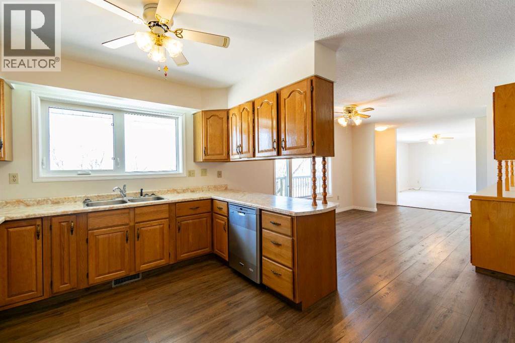 4401 51 Avenue, Stettler, Alberta  T0C 2L2 - Photo 13 - A2306731