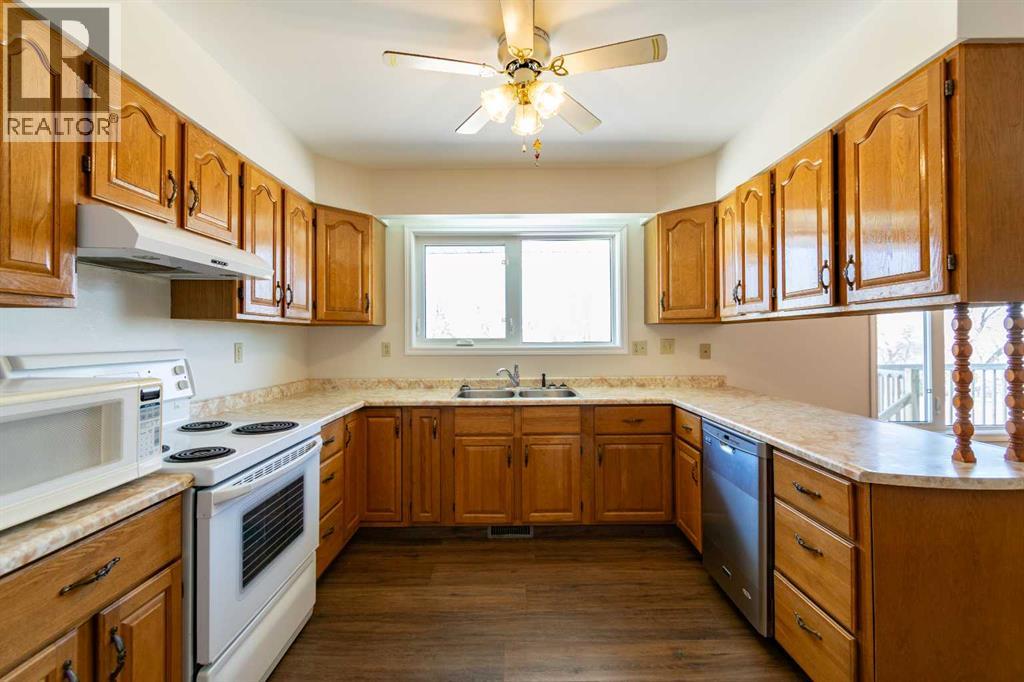 4401 51 Avenue, Stettler, Alberta  T0C 2L2 - Photo 14 - A2306731