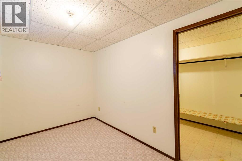 4401 51 Avenue, Stettler, Alberta  T0C 2L2 - Photo 37 - A2306731