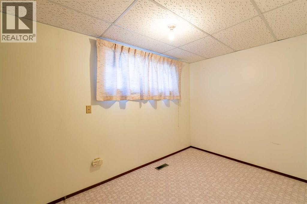 4401 51 Avenue, Stettler, Alberta  T0C 2L2 - Photo 38 - A2306731