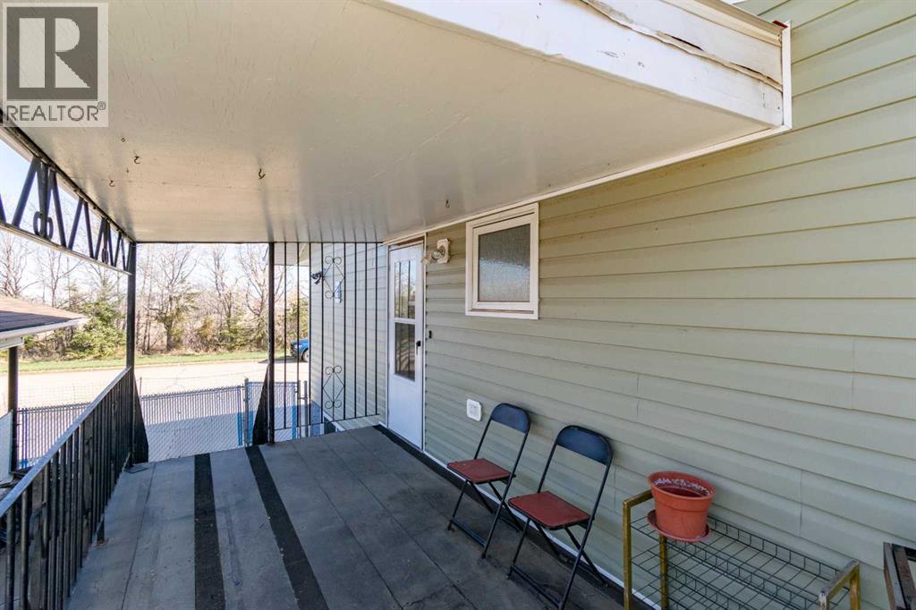 4401 51 Avenue, Stettler, Alberta  T0C 2L2 - Photo 43 - A2306731
