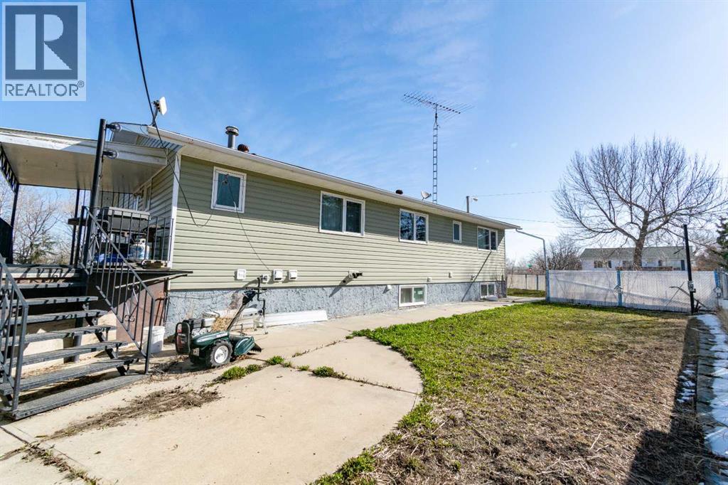 4401 51 Avenue, Stettler, Alberta  T0C 2L2 - Photo 44 - A2306731