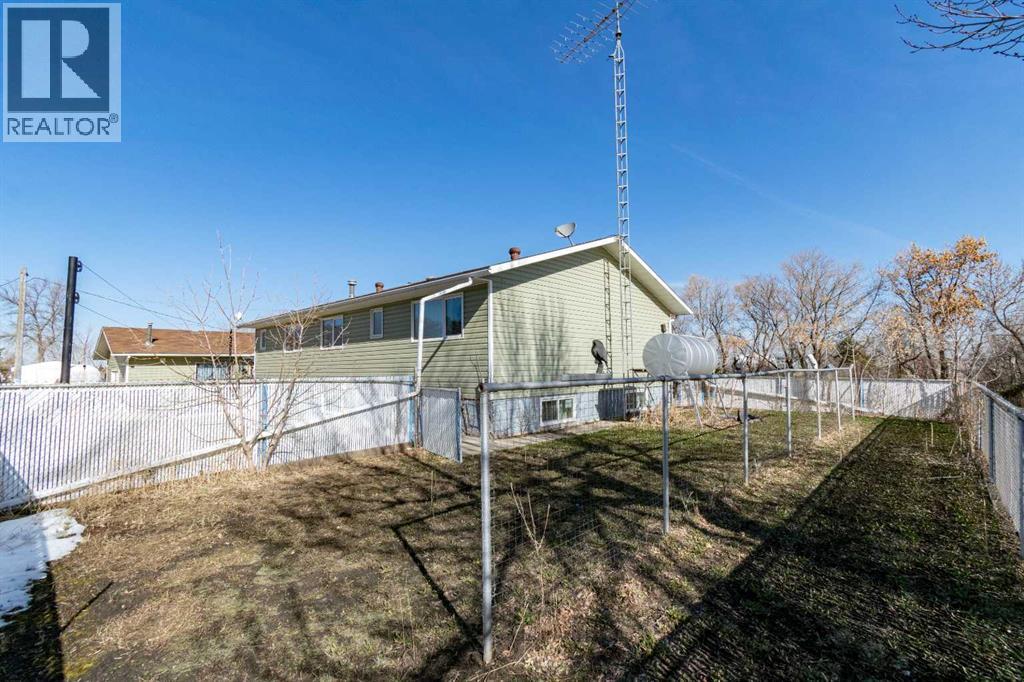 4401 51 Avenue, Stettler, Alberta  T0C 2L2 - Photo 46 - A2306731