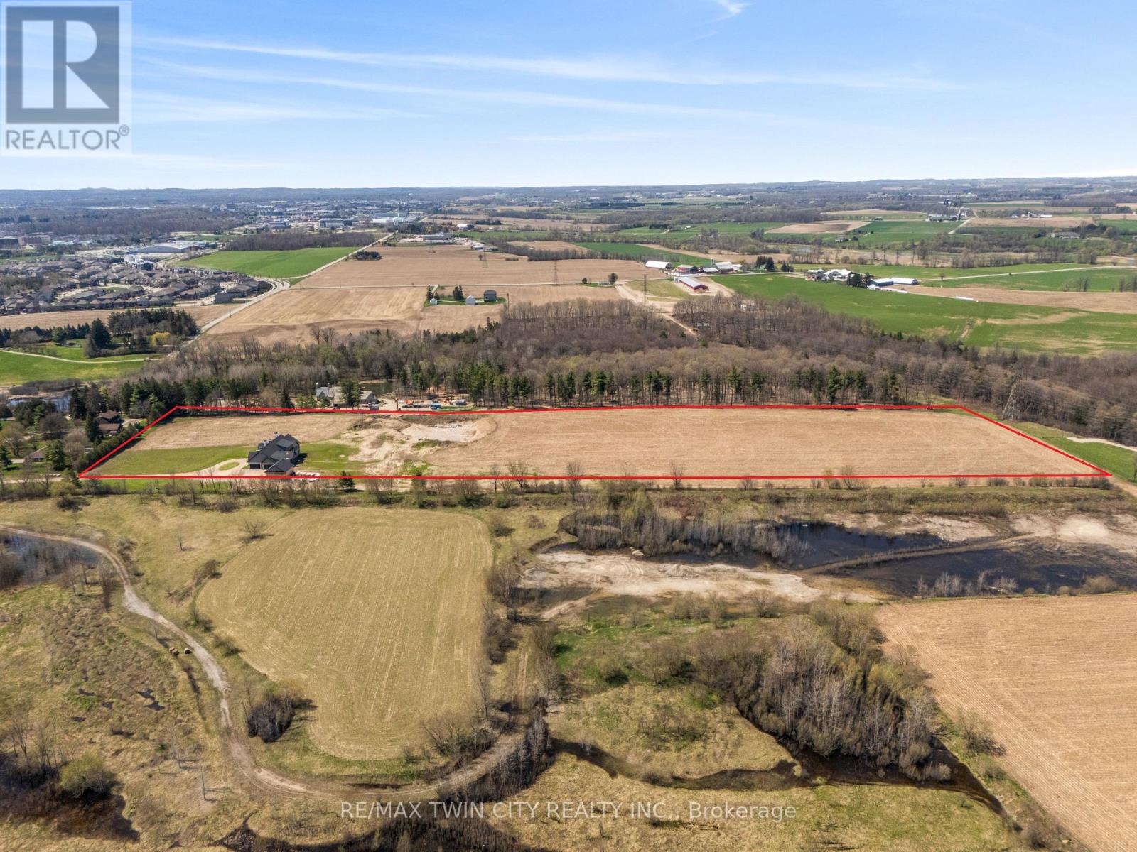 742 Country Squire Road, Waterloo, Ontario  N2J 4G8 - Photo 5 - X13054780