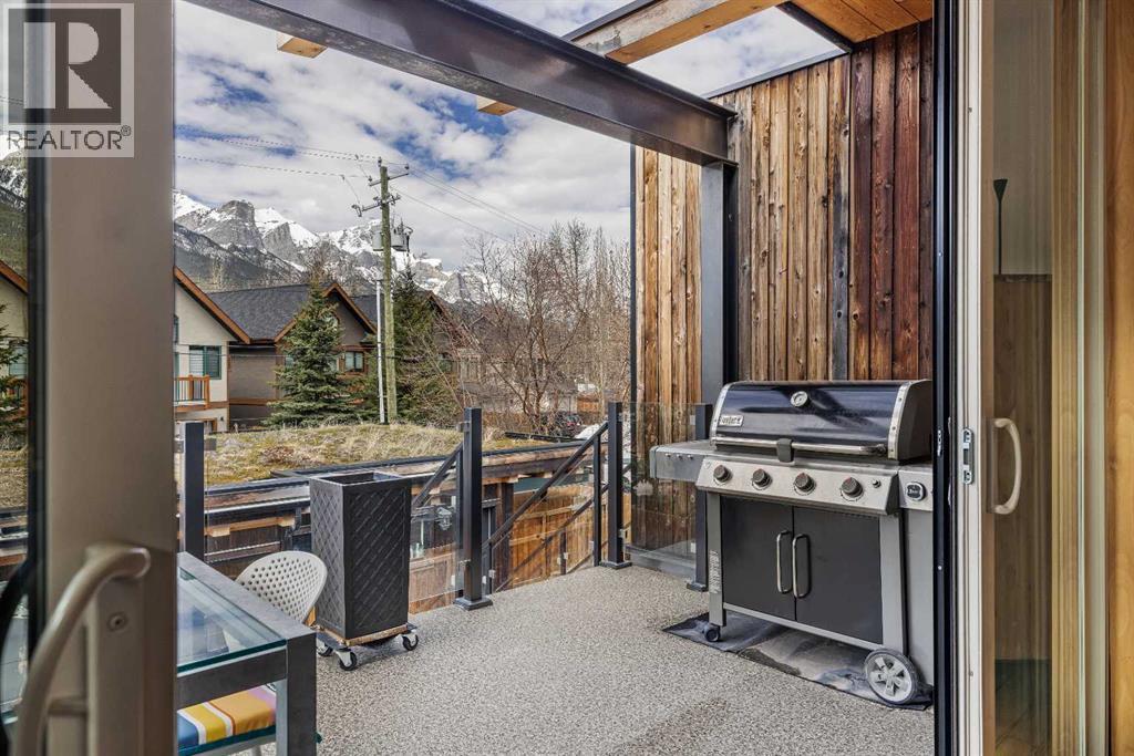 700 8 Avenue, Canmore, Alberta  T1W 2E3 - Photo 25 - A2305233