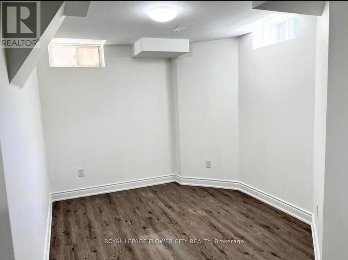 172 Southlake Boulevard, Brampton, Ontario  L6V 4S3 - Photo 6 - W13068454