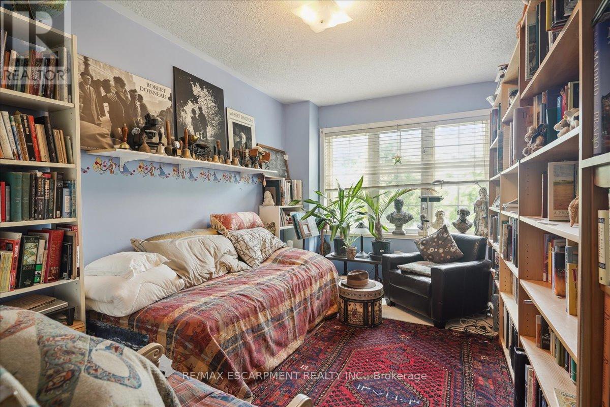 5224 Thornburn Drive, Burlington, Ontario  L7L 6R4 - Photo 10 - W13068464