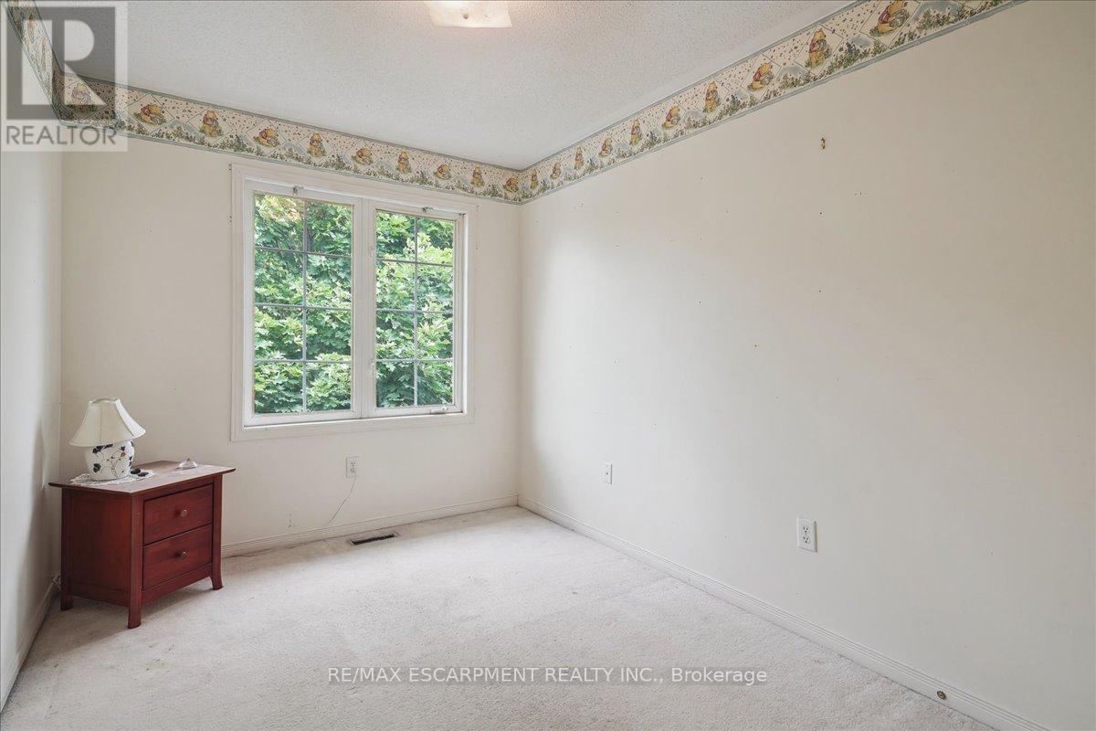 5224 Thornburn Drive, Burlington, Ontario  L7L 6R4 - Photo 15 - W13068464