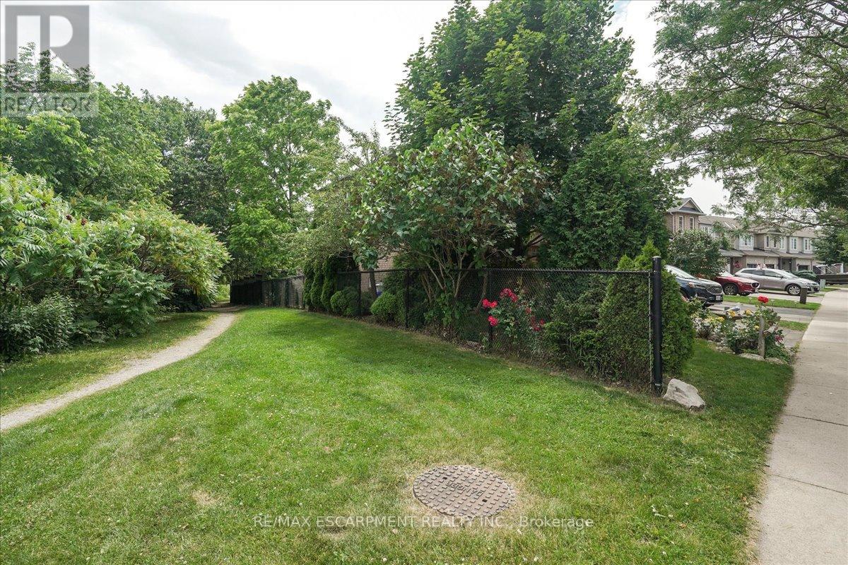 5224 Thornburn Drive, Burlington, Ontario  L7L 6R4 - Photo 24 - W13068464