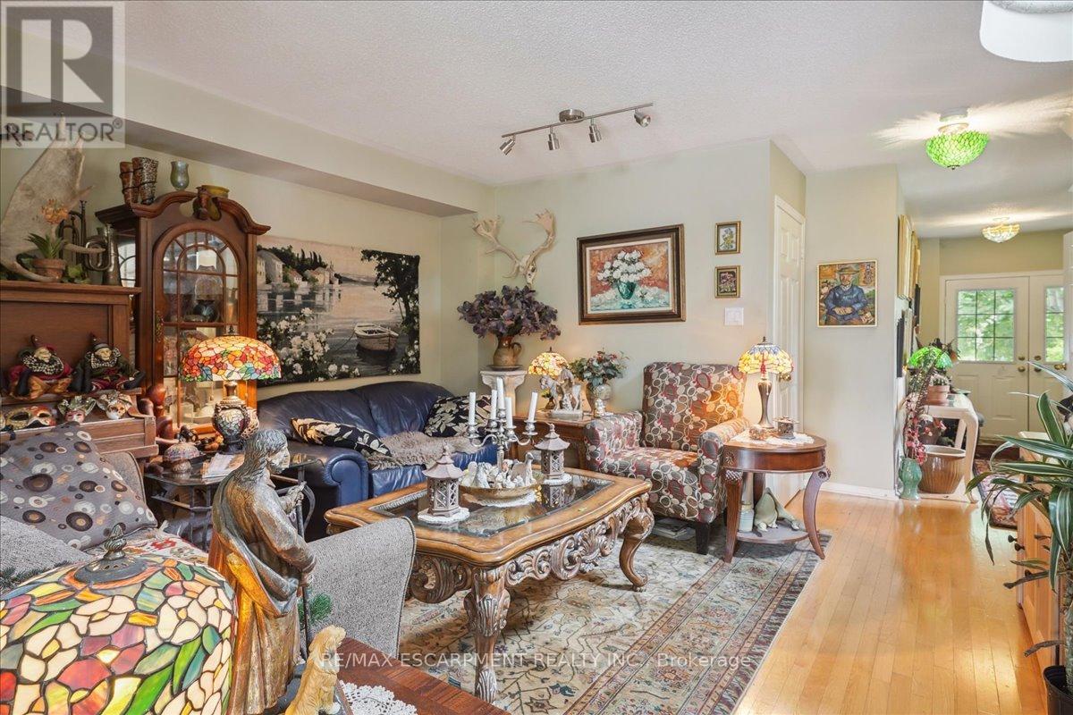 5224 Thornburn Drive, Burlington, Ontario  L7L 6R4 - Photo 7 - W13068464