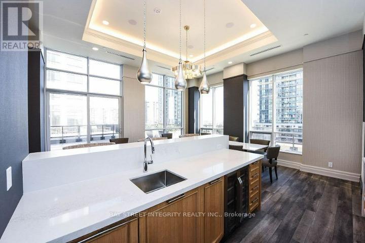 2008 - 36 Elm Drive W, Mississauga, Ontario  L5B 0N3 - Photo 15 - W13068472