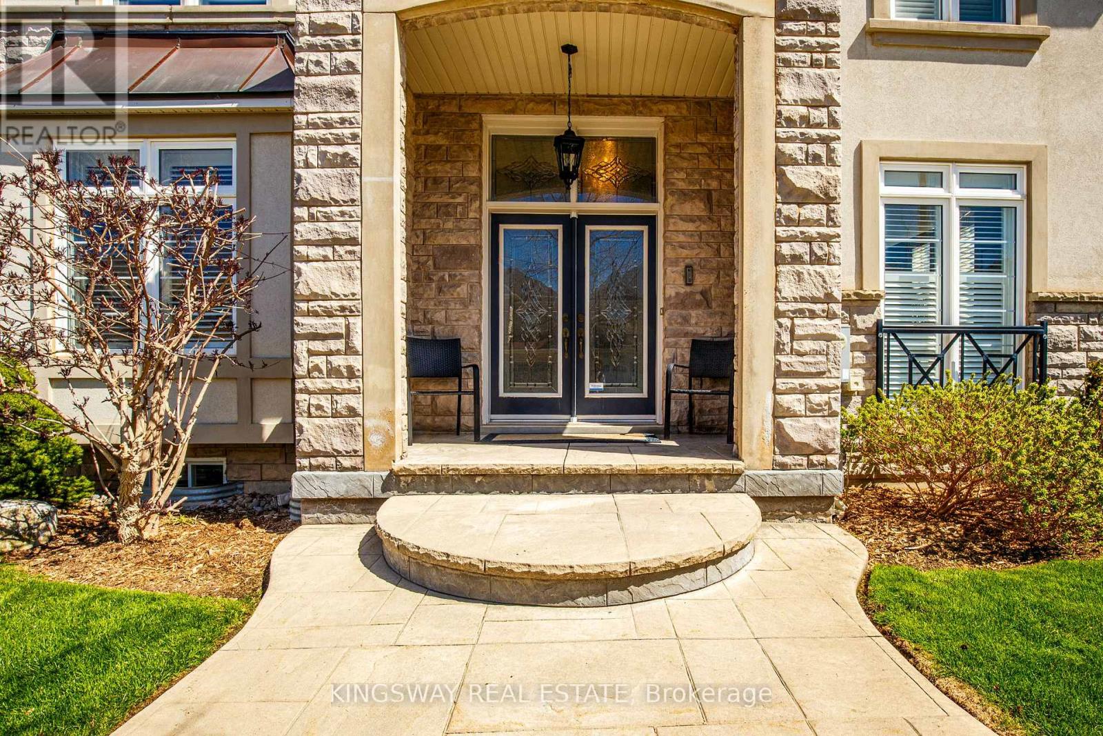 3199 Cotter Road, Burlington, Ontario  L7M 0N4 - Photo 4 - W13068556