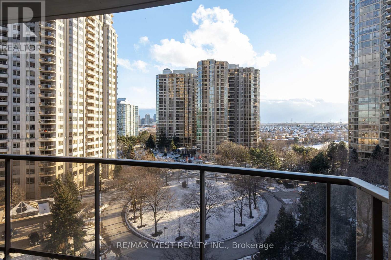 902 - 35 Kingsbridge Garden Circle, Mississauga, Ontario  L5R 3Z5 - Photo 20 - W13068564